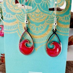 Neon pink wave earrings